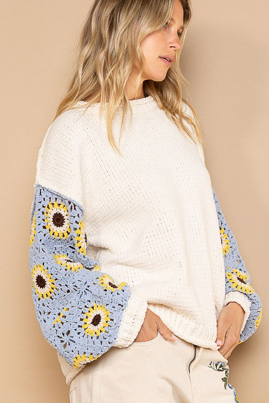 Contrast Square Pattern Sleeves Pullover Sweater